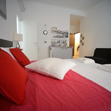 Bed and Breakfast Casa Petrarca Турин Экстерьер фото